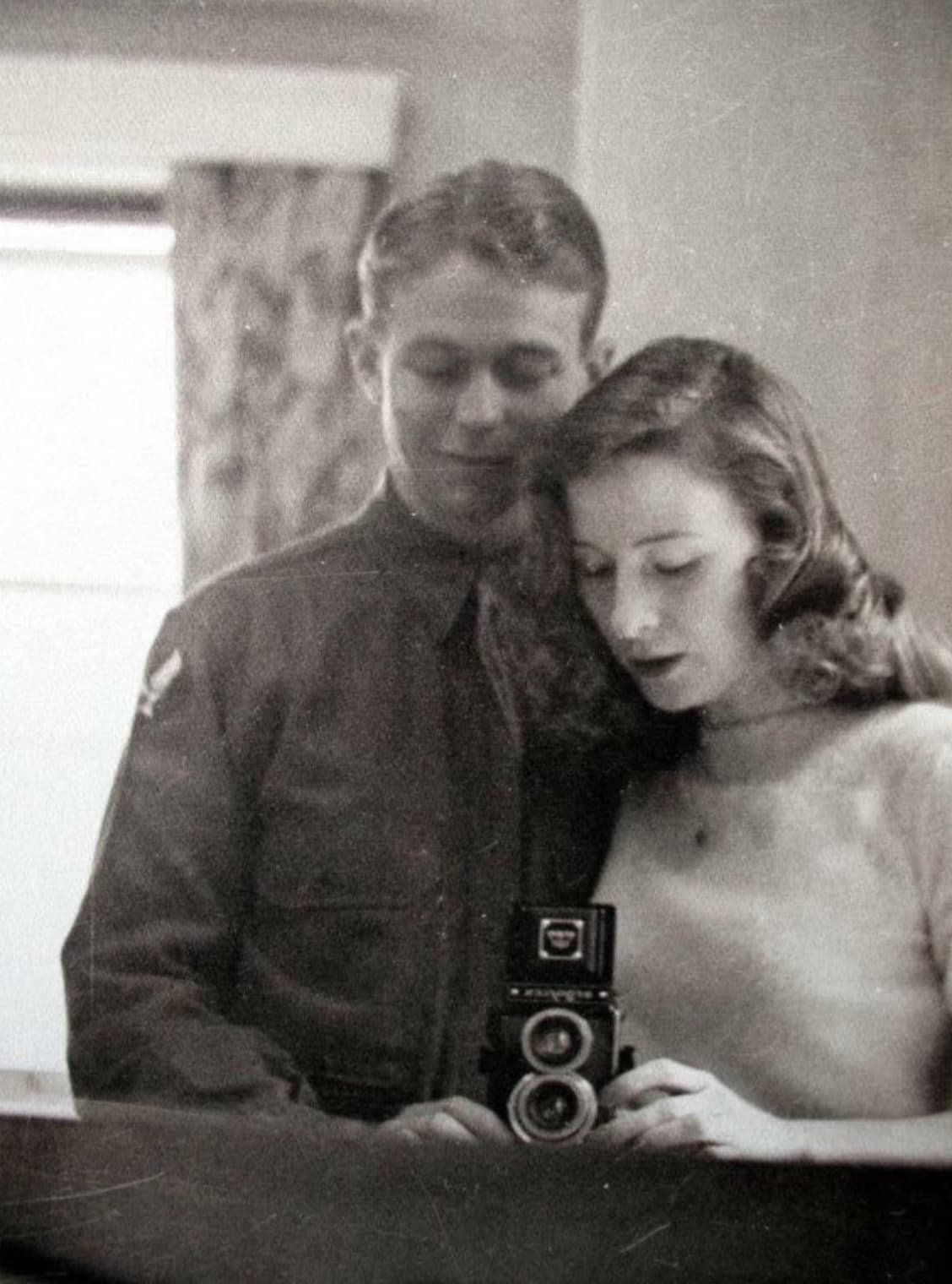 wartime selfie 1940